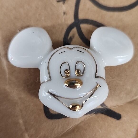 LENOX Disney MICKEY MOUSE CLUB PIN & ORNAMENT 50th Anniversary Set #402532 - Picture 5 of 6